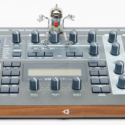 Access Virus Ti 2 Synthesizer Desktop + Fast Neuwertig + 1Jahr Garantie image 2