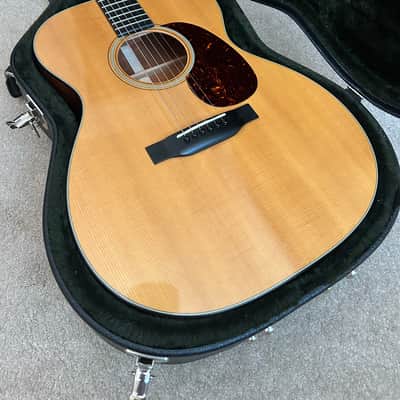 Martin Standard Series 000-18 - 2014 - Natural W/ OHSC image 2