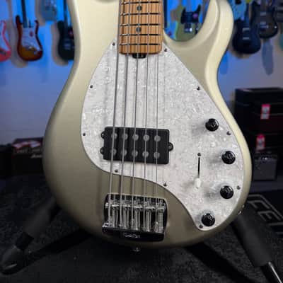 Ernie Ball Music Man Bongo 5 HS Bass Guitar - Tangerine Pearl