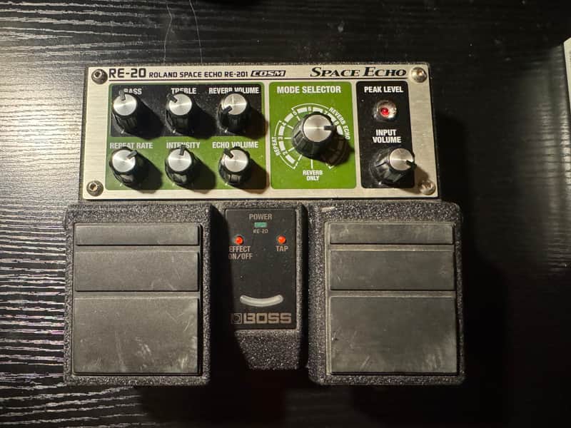 Boss RE-20 Space Echo