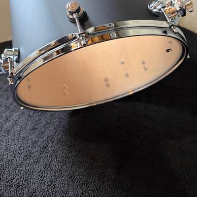 DW Design Series 6-Piece Drum Kit – $2,800+ Value – DW Snare, Pancake Drum & Gator Cases image 9