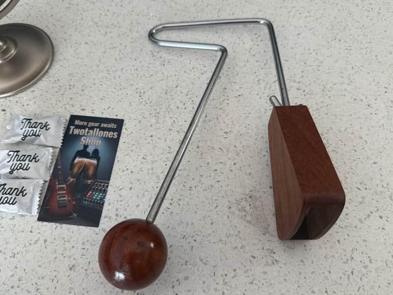 Latin Percussion Vibra-Slap II - Natural image 1