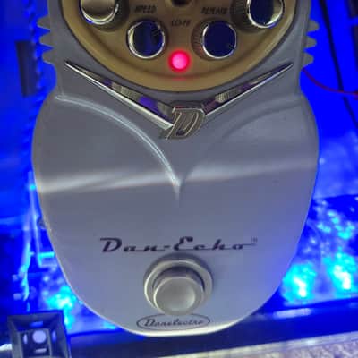 Danelectro Dan Echo 2000s - Lavender FREE SHIP image 7