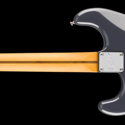 Fender American Professional Classic Stratocaster HSS - Faded Black image 3