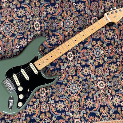 Fender American Professional Stratocaster Maple Fretboard 2016 Antique Olive image 1