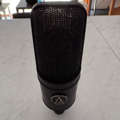 Audio-Technica AT4033a Large Diaphragm Cardioid Condenser Microphone 2010s - Black image 2