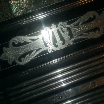 Alfred Arnold Rare Chemnitzer Concertina antique date unknown, gorgeous 1890-1930 - Black with mother of pearl inlays image 5