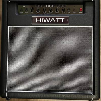 Hiwatt Bulldog 300 Combo Bass Amplifier image 1