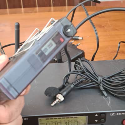 Sennheiser Diversity Reciver EM100-EW100+Hedmic me3 image 8