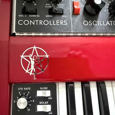 2025 Moog Geddy Lee Minimoog Model D 44-Key Monophonic Synthesizer image 4