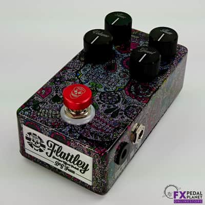 Flattley Guitar Pedals DG Fuzz 2023 - Sugar Skulls image 2