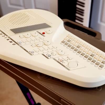 CERTIFIED!!! SUZUKI OMNICHORD OM300 INSPECTED/SERVICED AND IN AMAZING CONDITION! image 9