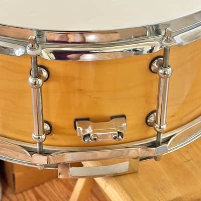 Pearl Symphonic Concert Series Snare Drum 14 x 5.5 Natural Maple NO WIRES image 10