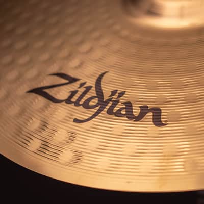Zildjian 18" Planet Z Crash Ride image 5