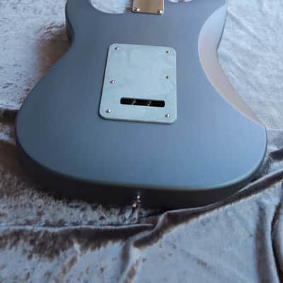 Build to Order GB Liuteria Traditional Strato Vegatrem pearl grey/green image 10