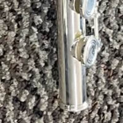 Palatino WI-806-FS Student C 16 Key Closed Hole Flute, Silver Plated - Project 2 image 3