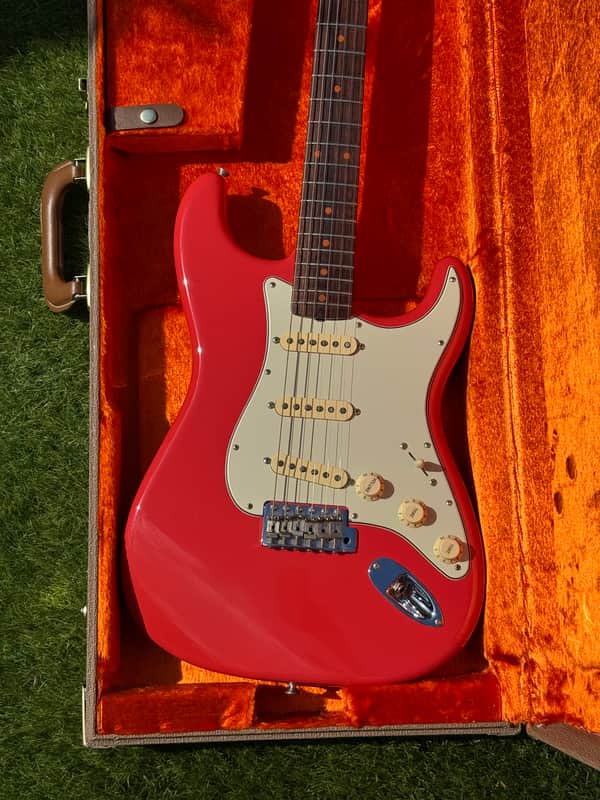 Fender American Vintage II '61 Stratocaster 2022 - Present - Fiesta Red