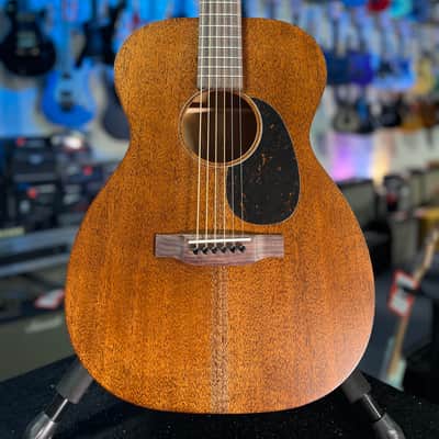Martin 00-15M Acoustic Guitar - Satin Natural Mahogany Get Plek'd Free! 775 image 3