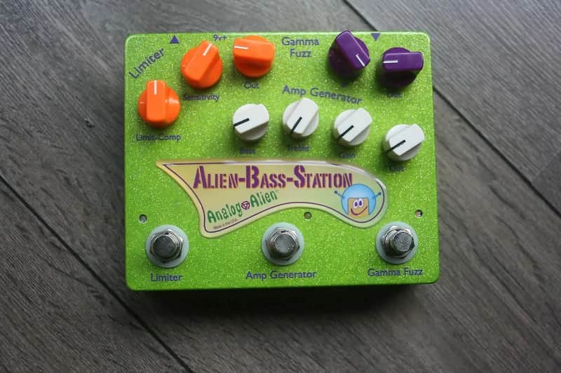 Analog Alien Alien Bass Station (ABS) image 1