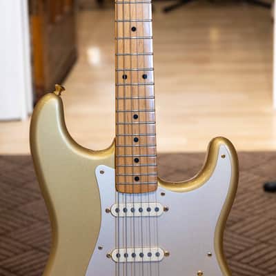 Fender - 50th Ann. LTD Edition Stratocaster (Maple - Aztec Gold)  w/ Tweed Fender Bag - MIM - 2020 -USED Electric Guitar image 2
