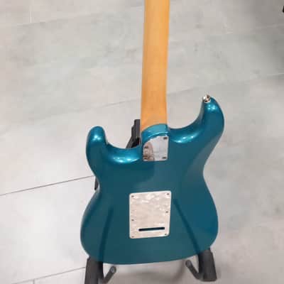 Immagine FENDER American Elite Stratocaster EB Ocean Turquoise con Upgrade Chitarra Elettrica - 6