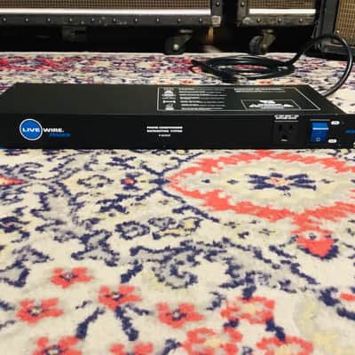 Livewire Power Conditioning Distribution System PC900 image 1