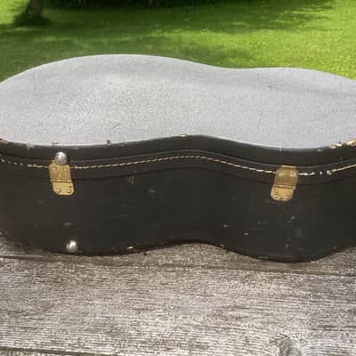 Martin 000 guitar case 1960s image 3