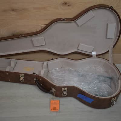 Bedell Fireside Parlor 2024 - Red Cedar/Brazilian Rosewood image 10