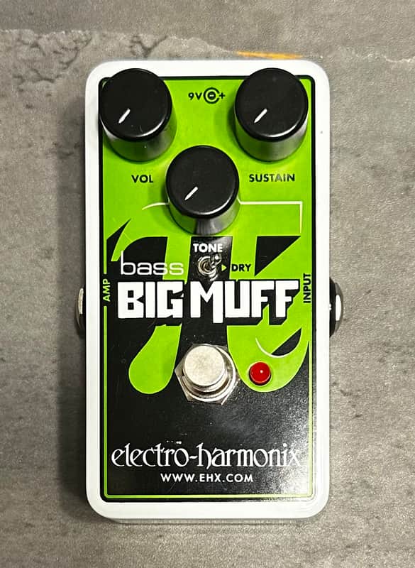 MINT - Electro-Harmonix Nano Bass Big Muff Pi Distortion / Sustainer 2014 - Present - Green / Black image 1