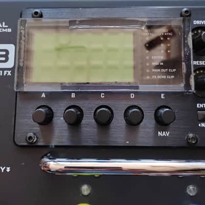 Fractal Audio Systems AX8 Amp Modeler + Multi-FX Processor - 2015 - 2020 - Black - Custom Colored Foot Caps image 11