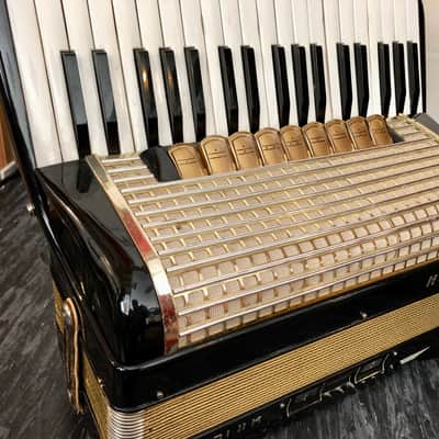 Hohner Accordion Verdi II M - 96 Bass Black image 4