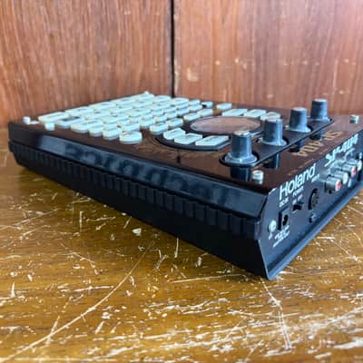 Roland SP-404 Sampling Workstation Black version w/ power supply image 7