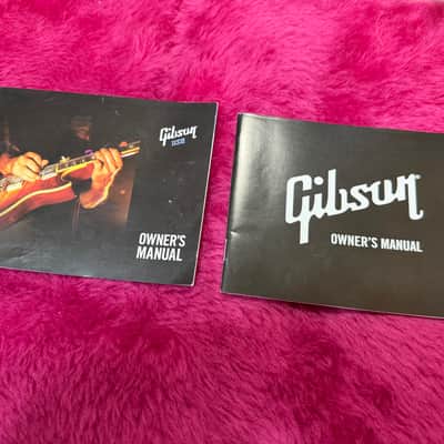 2012 / 2018 Gibson Owners Manual Lot Case Candy image 2