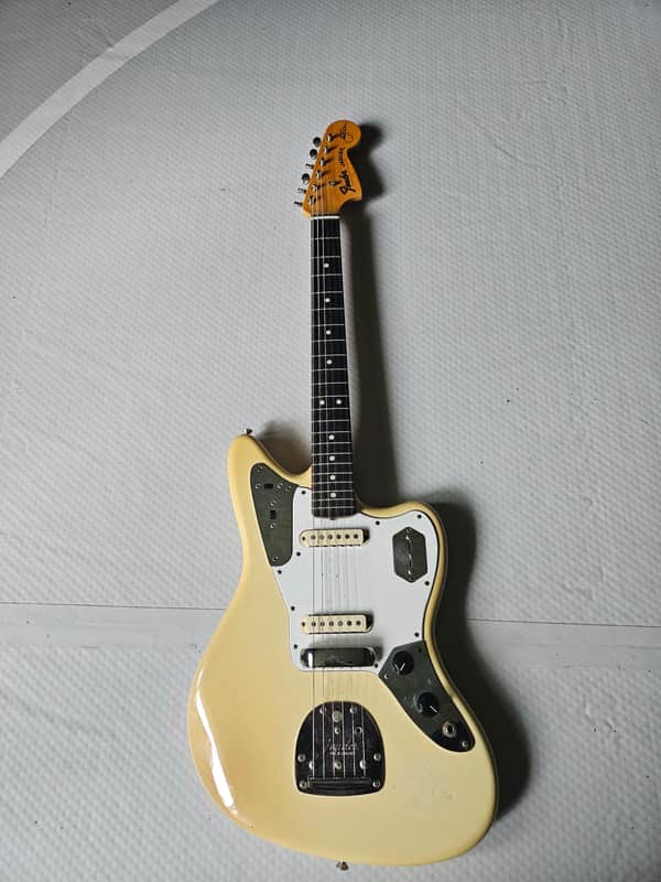 Fender Johnny Marr Signature Jaguar Olympic White