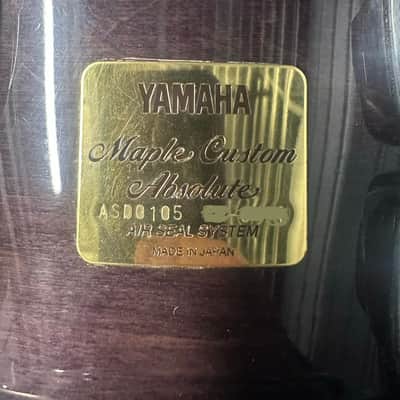 Yamaha Maple Custom Absolute 5.5x14" Snare Drum Plum Finish image 2