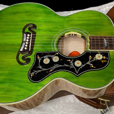 NEW ! Gibson SJ-200 Standard - Custom Shop - Dealer Select - Super RARE - Green Top - Authorized Dealer - AAAAA Flamed Natural Maple Back & Sides - G07203 image 3