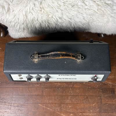 1967 Epiphone Pacemaker EA-50 Vintage 1960s 1x8 5 Watt Tube Guitar Combo Amplifier! image 5