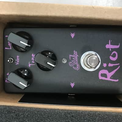 Suhr Riot | Reverb Canada
