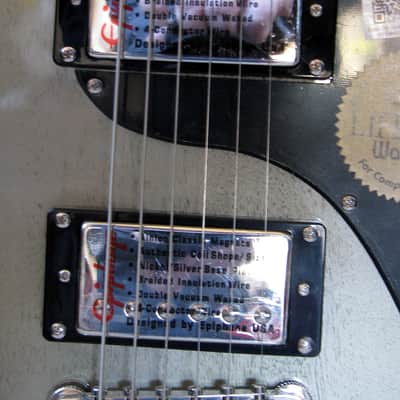 Epiphone Limited Edition Wilshire Pro, TV Silver Custom Shop (Rare) in Hard Case image 7