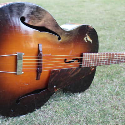Stunning Stunning RARE Vintage 1930s/40s Lark Junior Acoustic Archtop Guitar Regal Kay Harmony NICE! image 4