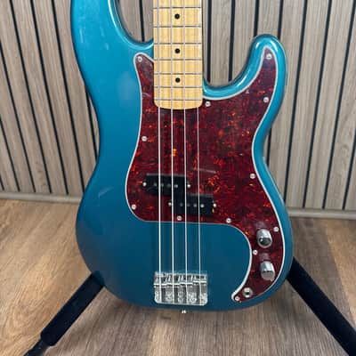 Fender Player Precision Bass with Maple Fretboard 2023 - 2024 - Sea Foam Green image 2