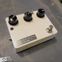 Arc Effects V2 Klone White w/ Bass Boost Overdrive Effects Pedal Used
