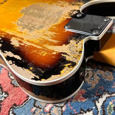 Fender Custom Shop '60 Heavy Relic Telecaster Custom 2011 Sunburst image 13
