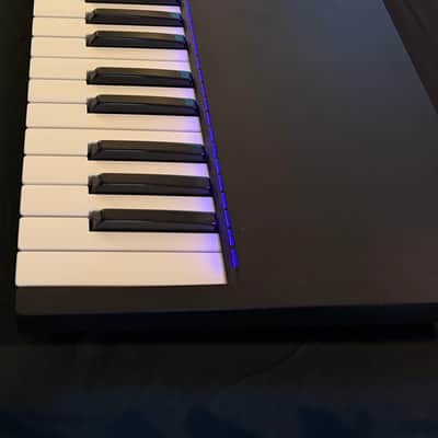 Native Instruments Kontrol S61 MK3 + Komplete Ultimate Bundle 2024 image 3