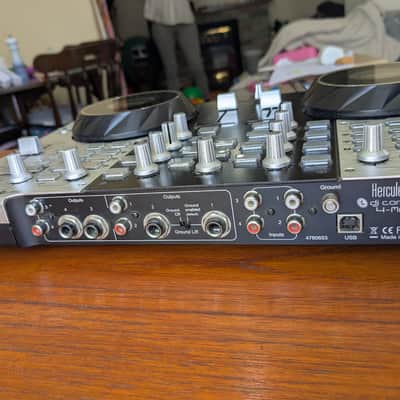 Hercules DJ console 4-MX - Chrome image 3