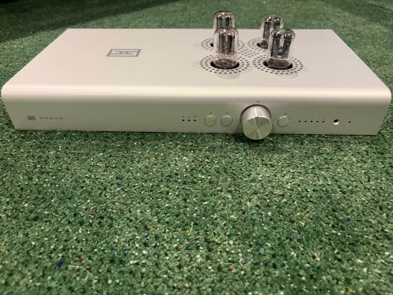 Schiit Freya+ Tube/Solid-State Hybrid Preamplifier (2021) — Excellent, Original Box + Remote
