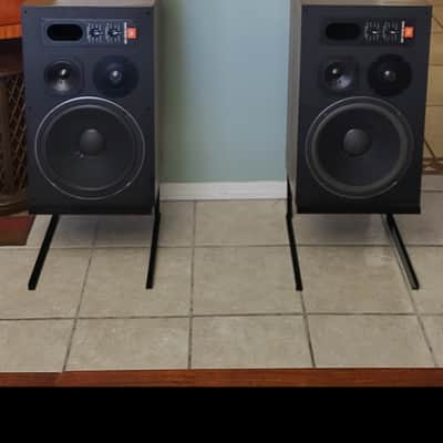 JBL Custom Speaker Stands image 8