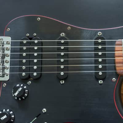 Fender Stratocaster HSS - Special Edition Noir 2017 - Satin Black image 13