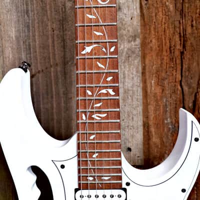 Ibanez JEMJR Steve Vai Signature - White image 10