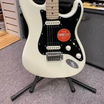 Squier Contemporary Stratocaster Loaded Pickguard image 2